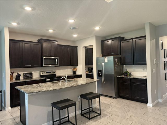 17637 CANTARINA COVE, Bradenton, FL 34211