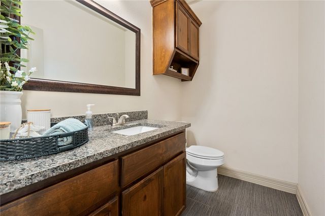 1838 Bay Landing Dr, Portland, TX 78374