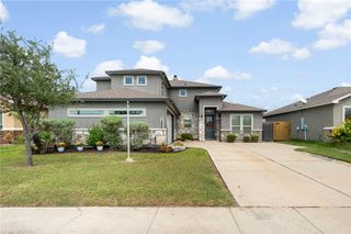 1838 Bay Landing Dr, Portland, TX 78374