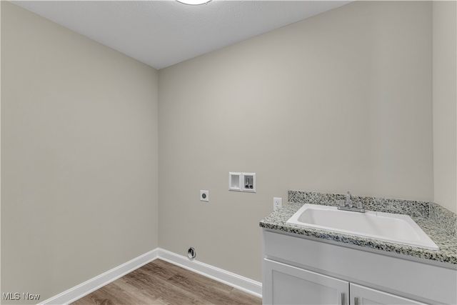 7662 Springfield Drive, Valley City, OH 44280