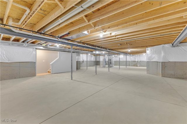 7662 Springfield Drive, Valley City, OH 44280