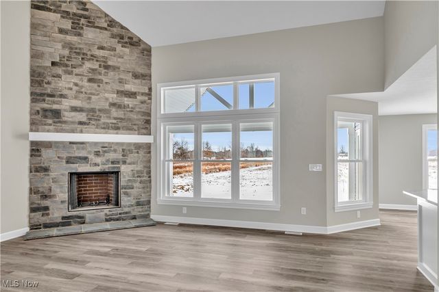 7662 Springfield Drive, Valley City, OH 44280