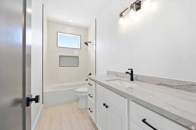 353 N BARLOW CT, Saratoga Springs, UT 84045