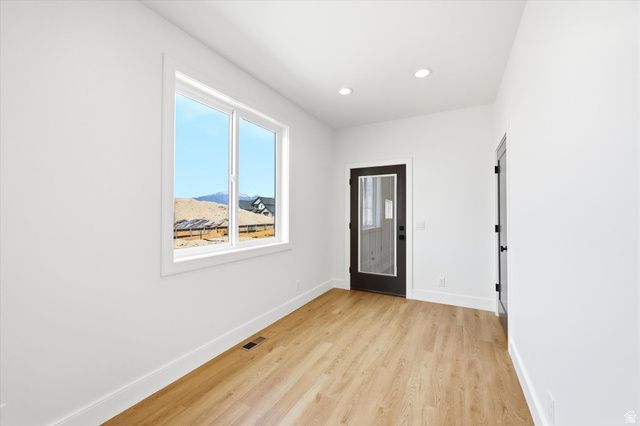 353 N BARLOW CT, Saratoga Springs, UT 84045
