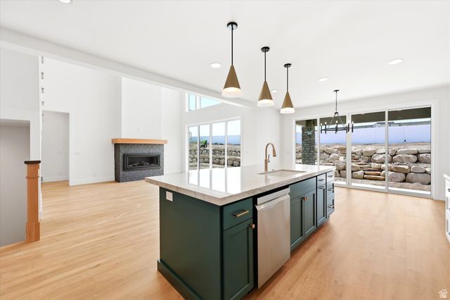 353 N BARLOW CT, Saratoga Springs, UT 84045
