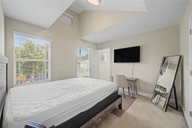 2126 W SPRUCE STREET, Tampa, FL 33607