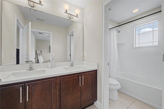 2126 W SPRUCE STREET, Tampa, FL 33607