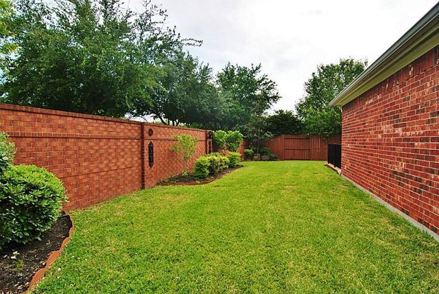 2627 Havencrest Drive, Pearland, TX 77584