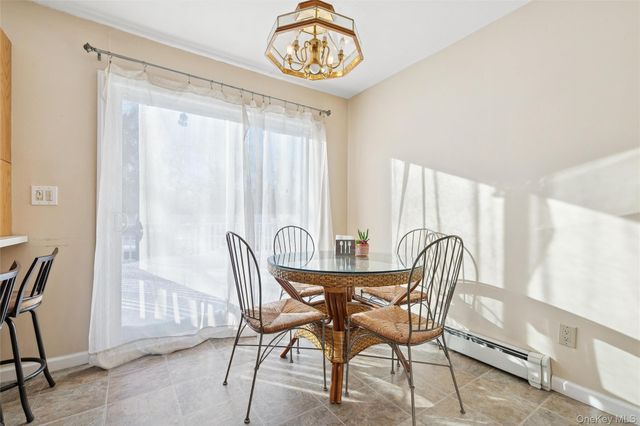 12 Ormand Avenue, Medford, NY 11763