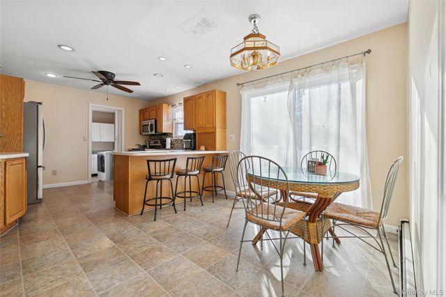 12 Ormand Avenue, Medford, NY 11763