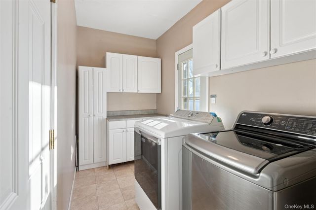 12 Ormand Avenue, Medford, NY 11763