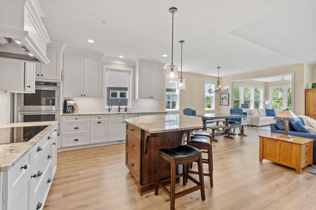 17091 Kerrick Court, Lakeville, MN 55044