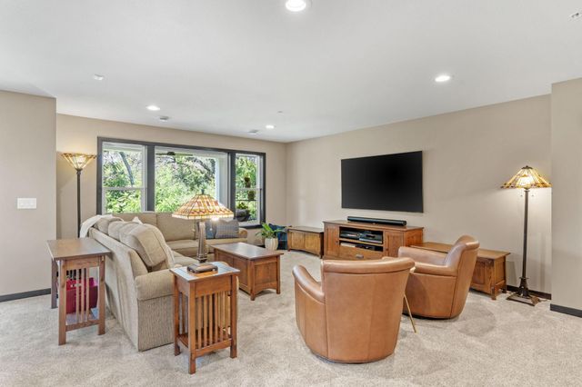 17091 Kerrick Court, Lakeville, MN 55044