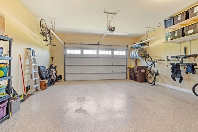 17091 Kerrick Court, Lakeville, MN 55044