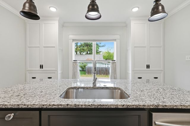 1038 Clifton St, Conway, AR 72034