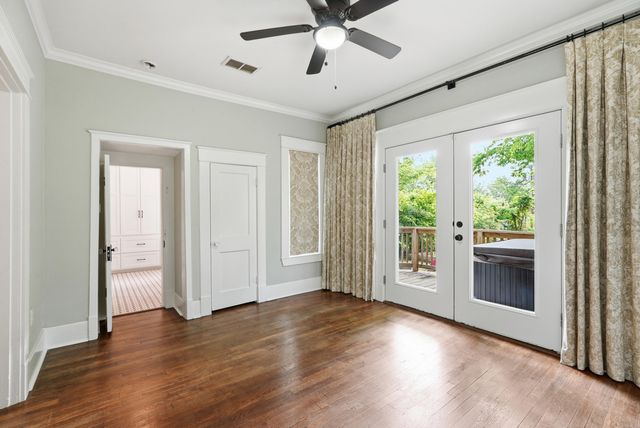 1038 Clifton St, Conway, AR 72034