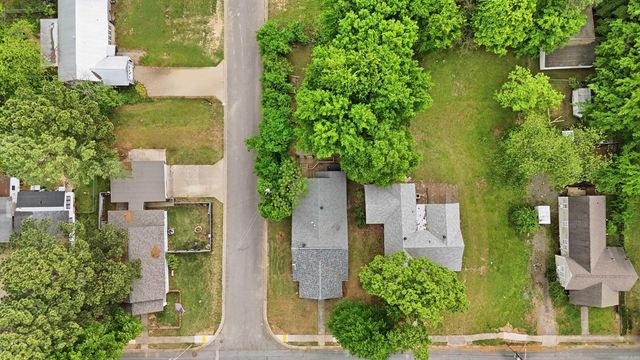 1038 Clifton St, Conway, AR 72034