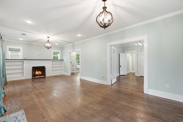 1038 Clifton St, Conway, AR 72034