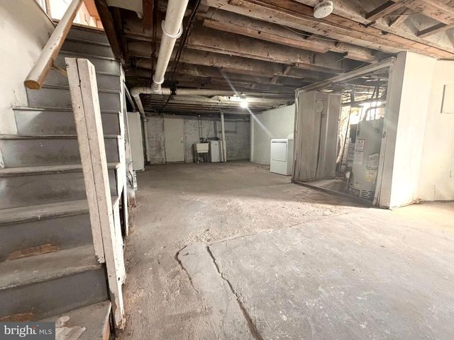 36 YORK, Baltimore, MD 21218