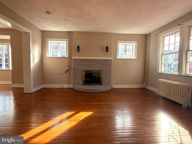 36 YORK, Baltimore, MD 21218