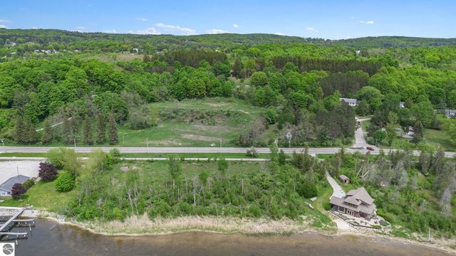 Unit 8B Lake Street, Frankfort, MI 49635