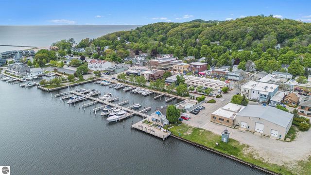 Unit 8B Lake Street, Frankfort, MI 49635