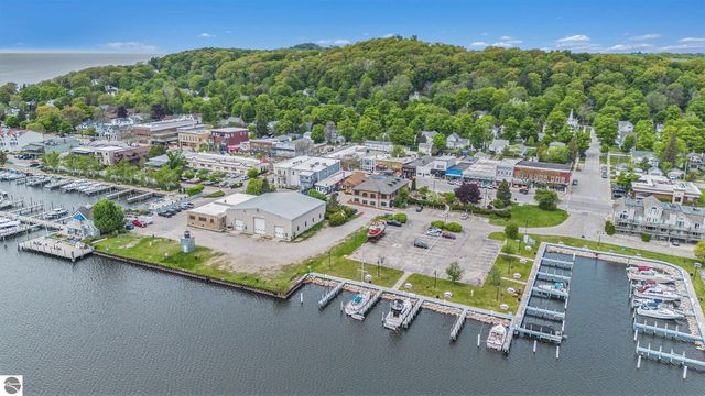 Unit 8B Lake Street, Frankfort, MI 49635