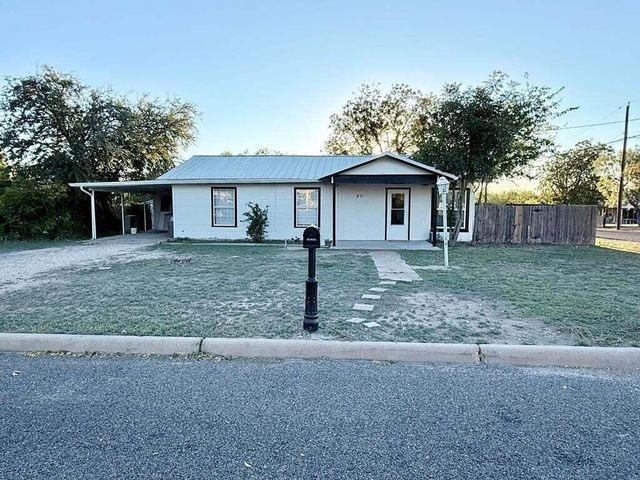 811 Akin Street, San Angelo, TX 76903