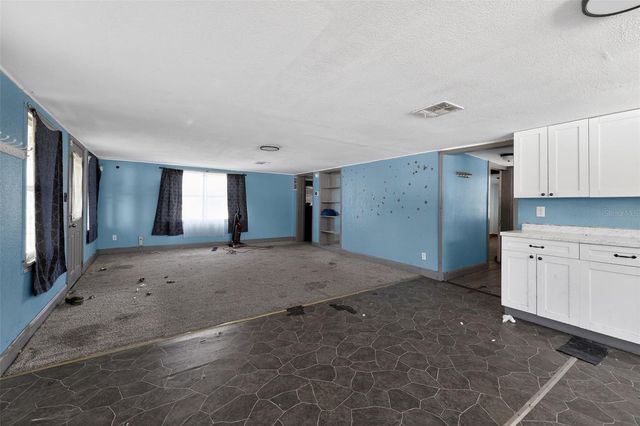 108 EARL AVENUE, Auburndale, FL 33823