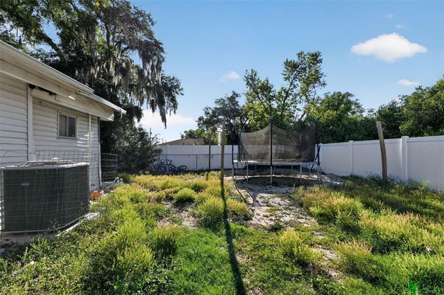 108 EARL AVENUE, Auburndale, FL 33823