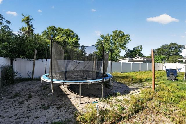 108 EARL AVENUE, Auburndale, FL 33823