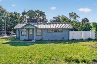 108 EARL AVENUE, Auburndale, FL 33823