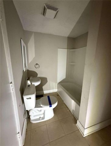 7205 Lakeview Drive, Covington, GA 30014