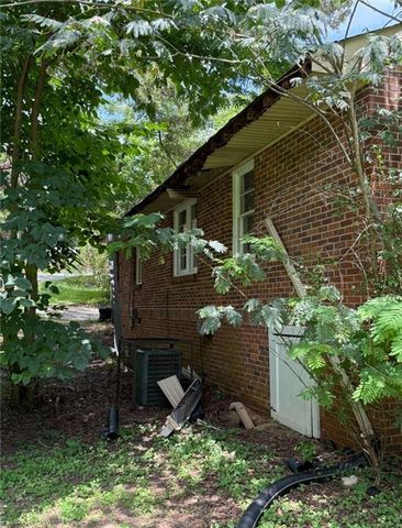 7205 Lakeview Drive, Covington, GA 30014