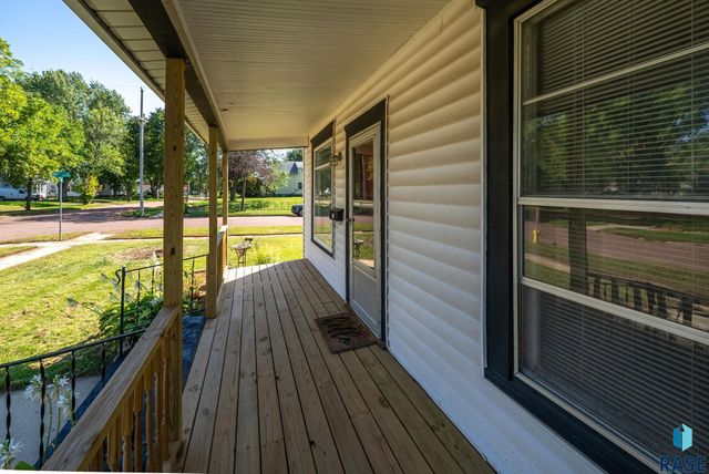 1515 S Duluth Ave Avenue, Sioux Falls, SD 57105