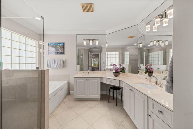 3526 Old Lighthouse Circle, Wellington, FL 33414