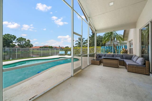 3526 Old Lighthouse Circle, Wellington, FL 33414