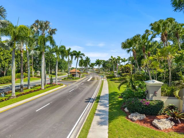 3526 Old Lighthouse Circle, Wellington, FL 33414