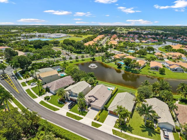 3526 Old Lighthouse Circle, Wellington, FL 33414