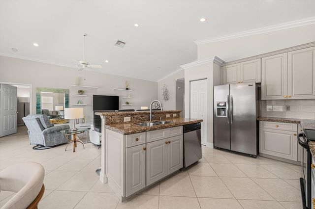 3526 Old Lighthouse Circle, Wellington, FL 33414