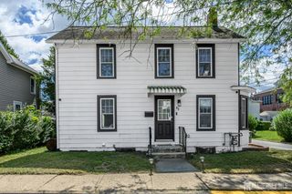 43 E Stewart E Street, Washington Bor, NJ 07882