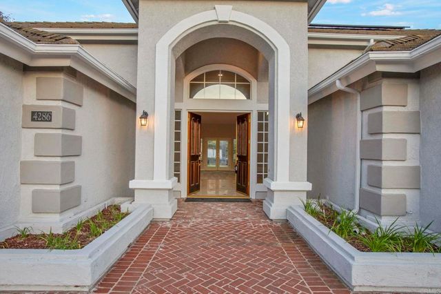 4286 La Canada Road, Fallbrook, CA 92028