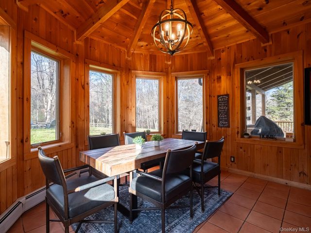 252 Crum Elbow Road, Hyde Park, NY 12538