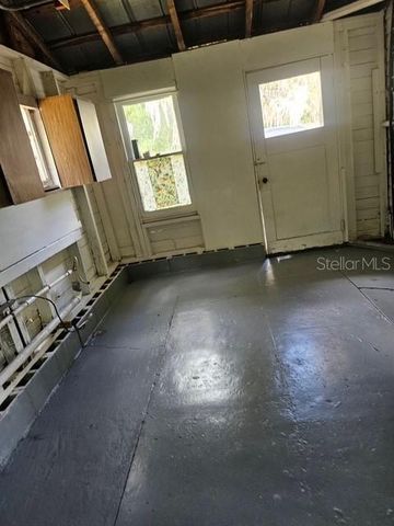 141 N PINE STREET, Pierson, FL 32180