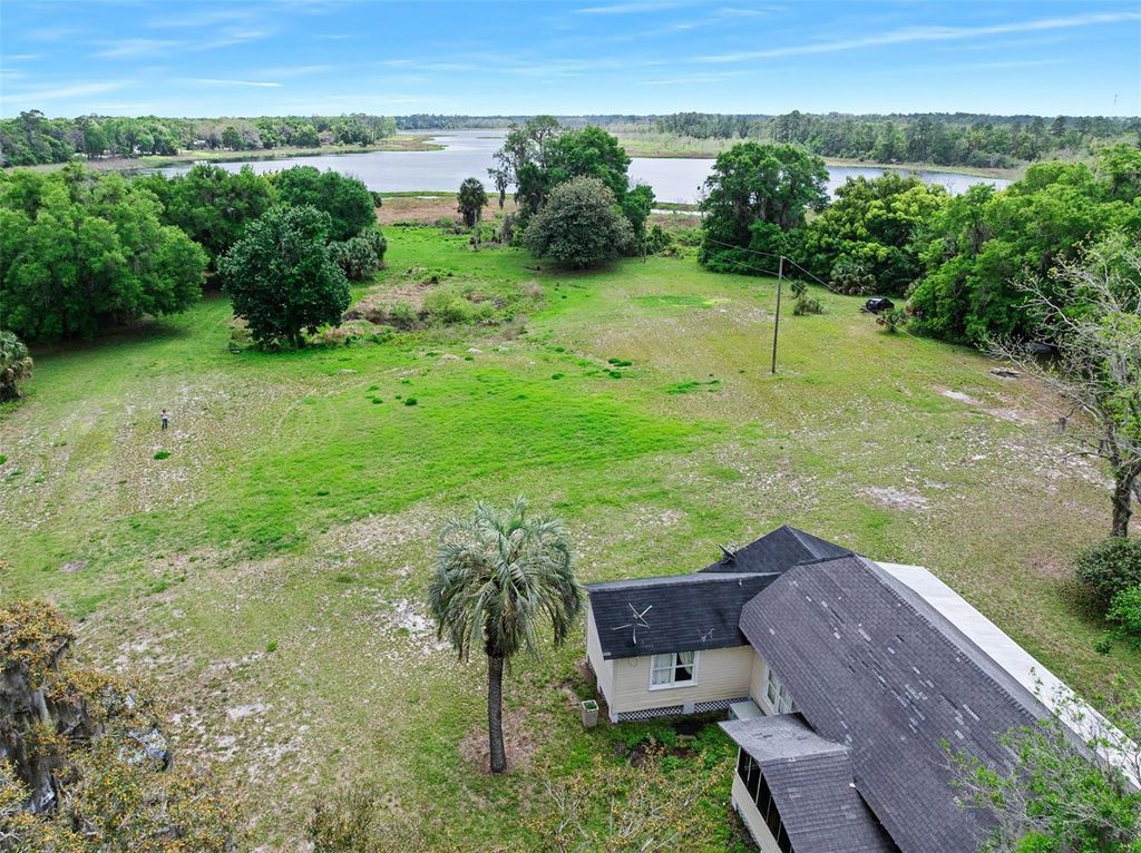 141 N PINE STREET, Pierson, FL 32180