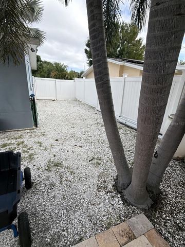 3176 STRATFORD DR., Largo, FL 33771