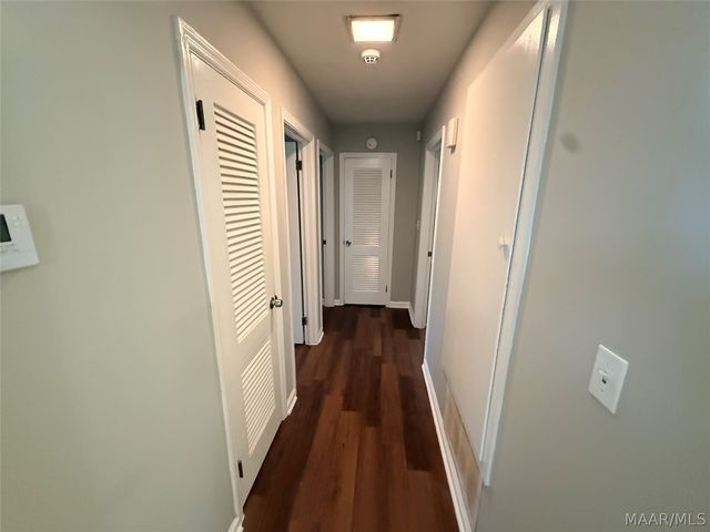 713 Sweeten Creek Road, Montgomery, AL 36109