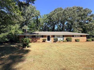 713 Sweeten Creek Road, Montgomery, AL 36109