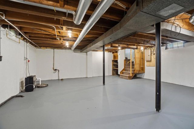 831 MARTIN STREET, Menasha, WI 54952