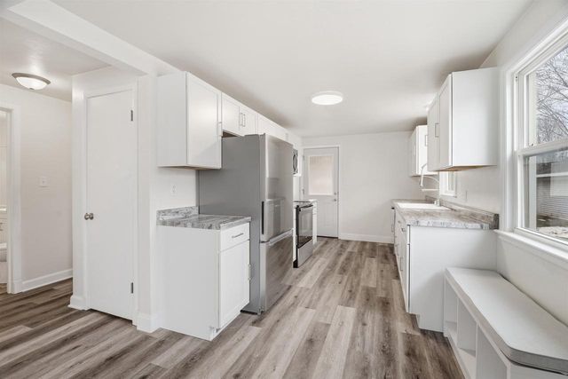 831 MARTIN STREET, Menasha, WI 54952